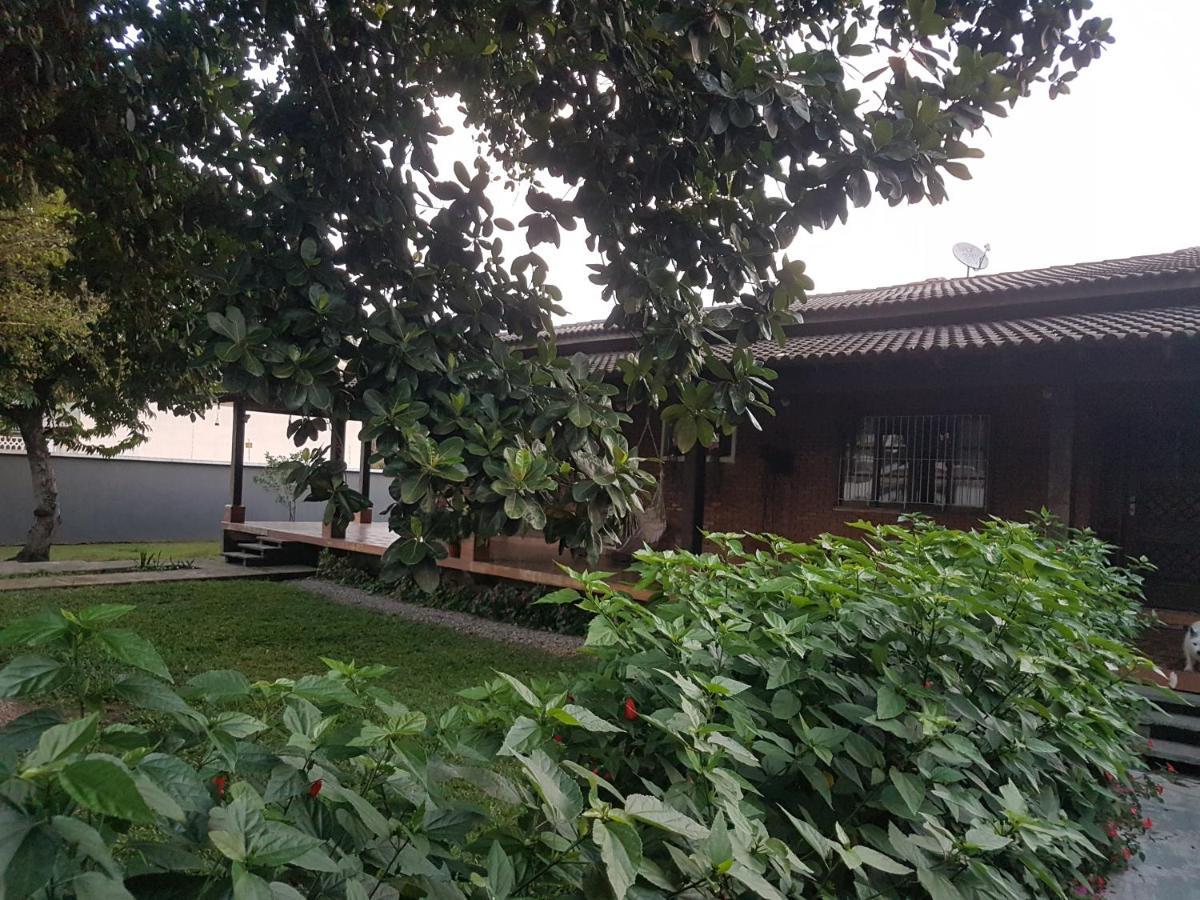 Hospedagem Economica Flor De Maria Caraguatatuba Exterior photo